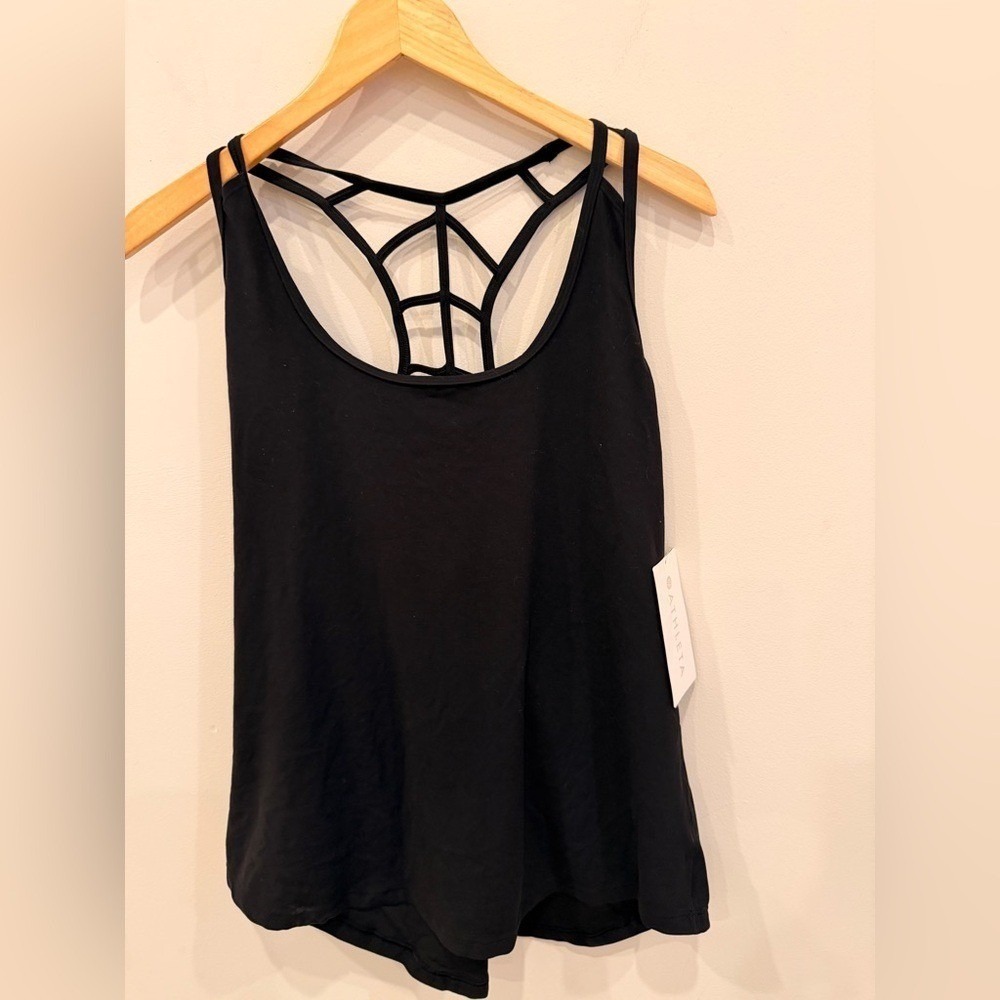 Athleta Halasana Macrame Racerback Tank Black Size Large NWT